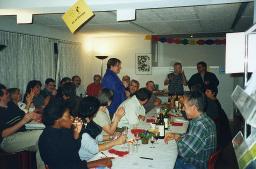 "Sekretariat Migration, Oerlikon" - Feierlichkeit, vermutlich 1990er-Jahre