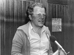"Moritz Phillot, Sekretär Lengnau" - Portraitbild, um 1990