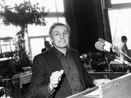 Pierre Schmid, 1987-1995 Zentralsekretär SMUV