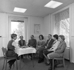 Hörtraining mit Lippenlesen, Geschäftsstelle Pro Audito, Zürich, um 1980