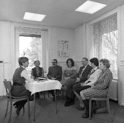 Hörtraining mit Lippenlesen, Geschäftsstelle Pro Audito, Zürich, um 1980
