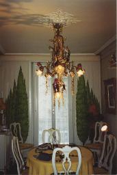 Salon mit Kristalllüster, Wohnung von Bob Steffen an der Gutenbergstrasse, Bern, um 2000