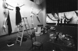 Halbierte Mannequins; "Création", Mustermesse Basel (muba), Bob Steffen, 1972