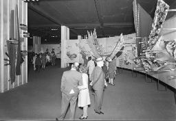 Besucher; "Création", Mustermesse Basel (muba), Bob Steffen, um 1970