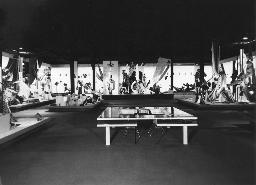 Gesamtüberblick in die Halle; "Création", Mustermesse Basel (muba), Bob Steffen, 1969