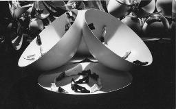 Schuhe, Halbkugel; "Création", Mustermesse Basel (muba), Bob Steffen, um 1970