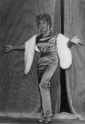 Max Weder als Transvestit vermutlich  im "Kreis" - "die berühmte Gloria" - ca. 1955