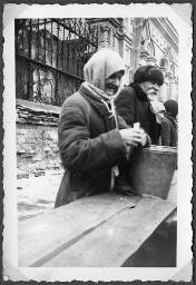 Album Alfred Brauchli, Teil 3/3, Ärzte- und Pflegermission des Schweizerischen Roten Kreuzes an der Ostfront, Winter 1942/1943: "Markt in Dnjepropetrowsk"