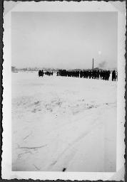 Album Alfred Brauchli, Teil 3/3, Ärzte- und Pflegermission des Schweizerischen Roten Kreuzes an der Ostfront, Winter 1942/1943: "Die Dnjeprschlepper"