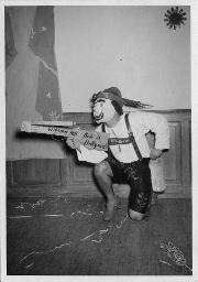 Foto aus Nachlass von Werner Dietrich - Maskenball im "Kreis" - 1955