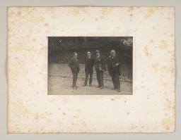 "1. Schweizer Angestelltenkongress", vier Personen in Zürich(?), um 1910