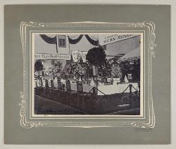"Ausstellung der Union Helvetia Bern", "Kochkunst-Ausstellung", "Aus Wachs gefertigt, Handarbeit, A. Hofer in Luzern", 1910