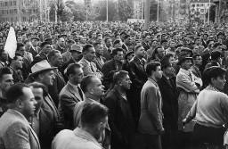Kundgebung auf dem Zürcher Helvetiaplatz während des Malerstreiks, Mai 1953, Zürich