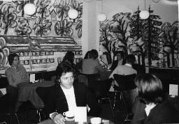 Jugendliche beim Musizieren - "Musikimprovisation September  1977"