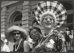 HAZ: Sekretärinnen-Treffen auf der Polyterrasse der ETH (1994, Zürich) – Martin Abele (rechts)