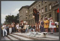 HAZ: Sekretärinnen-Treffen auf der Polyterrasse der ETH (1994, Zürich)