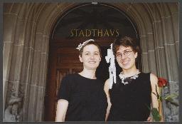 Aktion der HAZ vor dem Stadthaus: "gleiche Rechte jetzt" (um 1995, Zürich)