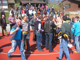 Open Space: "Schwule Gesundheit" (vermutlich April 2006, Vaumarcus) – Aktivität im Freien