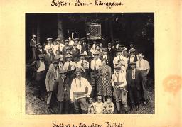 A.T.B.S. (Arbeiter-Touring-Bund Solidarität) Sektion Bern Bern-Länggasse - Gewidmet der Patensektion "Freiheit" anlässlich der Fahnenweihe am 28. Juni 1931