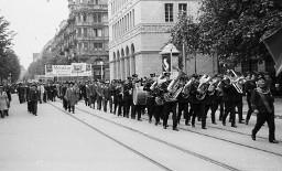 Gruppe 5 (Metallarbeiter) an 1. Mai-Kundgebung in Zürich, 1. Mai 1936