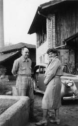 Alis Guggenheim und ein Mann, um 1950 (Vermerk Rückseite "evtl. Dr. Dietz aus Berlin")