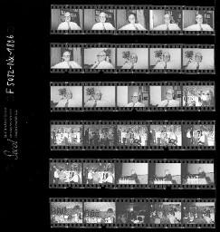 SMUV-Zeitung, Fotoarchiv Negative: A. Hatt, Christiane Brunner (Uni Zürich), CIM-Ausstellung Zürich, Feb. 1994
