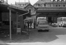 "AJZ-Schliessung" - Polizeieinsatz aufgrund der Räumung des autonomen Jugendzentrums / Graffiti an den Wänden des Gebäudes, 04.09.1980