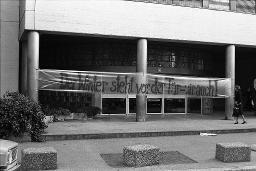 "Wohnungsdemo Werdplatz", "Der Winter steht vor der Tür - wir auch!" - Transparent, 01.10.1980