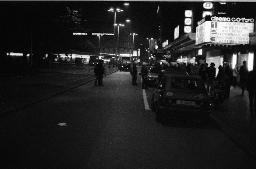 "Demo Bellevue" - Polizeiaufgebot vor der Tramhaltestelle, 04.10.1980