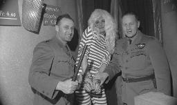 Fasnacht, Restaurant-Bar Barfüsser Zürich, 1964