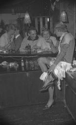 Fasnacht, Restaurant-Bar Barfüsser Zürich, 1964