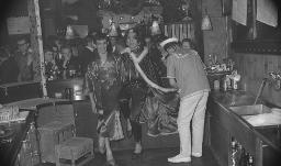 Fasnacht, Restaurant-Bar Barfüsser Zürich, 1964
