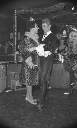 Fasnacht, Restaurant-Bar Barfüsser Zürich, 1964