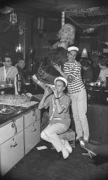 Fasnacht, Restaurant-Bar Barfüsser Zürich, 1964