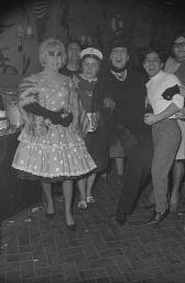 Fasnacht, Restaurant-Bar Barfüsser Zürich, 1964