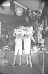 Fasnacht, Restaurant-Bar Barfüsser Zürich, 1964