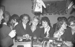 Fasnacht, Restaurant-Bar Barfüsser Zürich, 1964