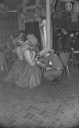 Fasnacht, Restaurant-Bar Barfüsser Zürich, 1966