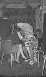 Fasnacht, Restaurant-Bar Barfüsser Zürich, 1966