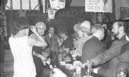 Fasnacht, Restaurant-Bar Barfüsser Zürich, 1966