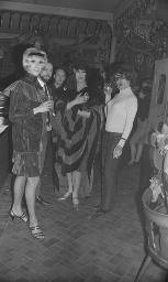 Fasnacht, Restaurant-Bar Barfüsser Zürich, 1966
