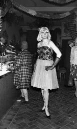 Fasnacht, Restaurant-Bar Barfüsser Zürich, 1968