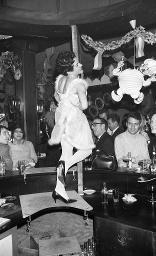 Fasnacht, Restaurant-Bar Barfüsser Zürich, 1968