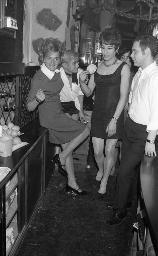 Fasnacht, Restaurant-Bar Barfüsser Zürich, 1968