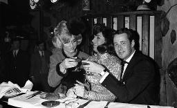Fasnacht, Restaurant-Bar Barfüsser Zürich, 1968