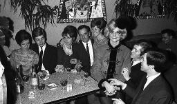 Fasnacht, Restaurant-Bar Barfüsser Zürich, 1968