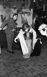 Fasnacht, Restaurant-Bar Barfüsser Zürich, 1968