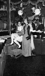 Fasnacht, Restaurant-Bar Barfüsser Zürich, 1968
