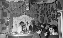 Fasnacht, Restaurant-Bar Barfüsser Zürich, 1968