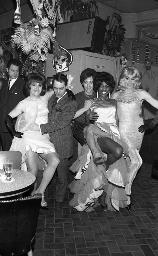 Fasnacht, Restaurant-Bar Barfüsser Zürich, 1968